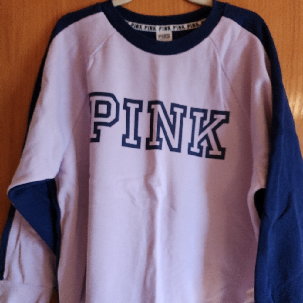 PINK Victoria Secret sweatshirt